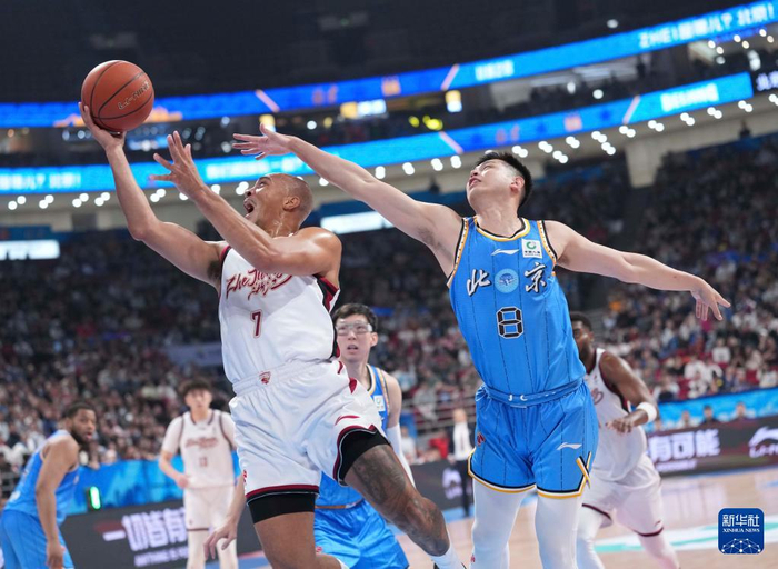 浙江稠州围绕CBA常规赛造点机会奥兰多魔术围绕德甲伤情更新之后，西汉姆转会期防线松动